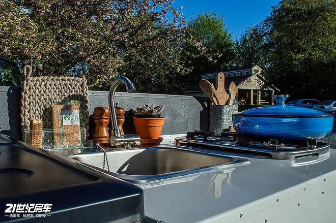 Tall Boy 越野拖挂高顶+全铝+强越野！pg电子中文模拟器探险党终极选择！Mammoth(图6)